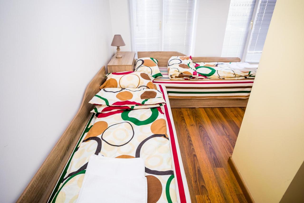 Old City Square Apartment Ловеч Экстерьер фото