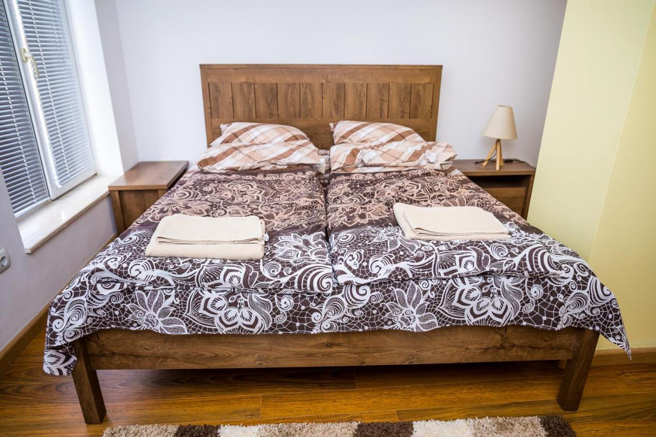 Old City Square Apartment Ловеч Экстерьер фото