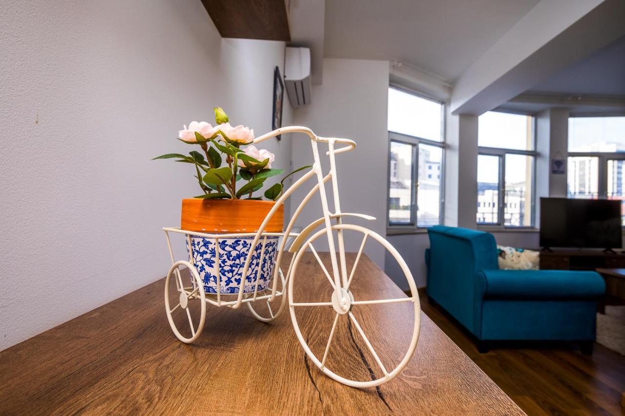 Old City Square Apartment Ловеч Экстерьер фото